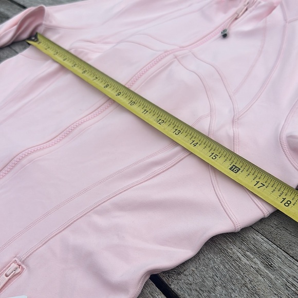 Lululemon Define Jacket Nulu size 12 Strawberry Milkshake 🍓 NWT RARE - Picture 6 of 8